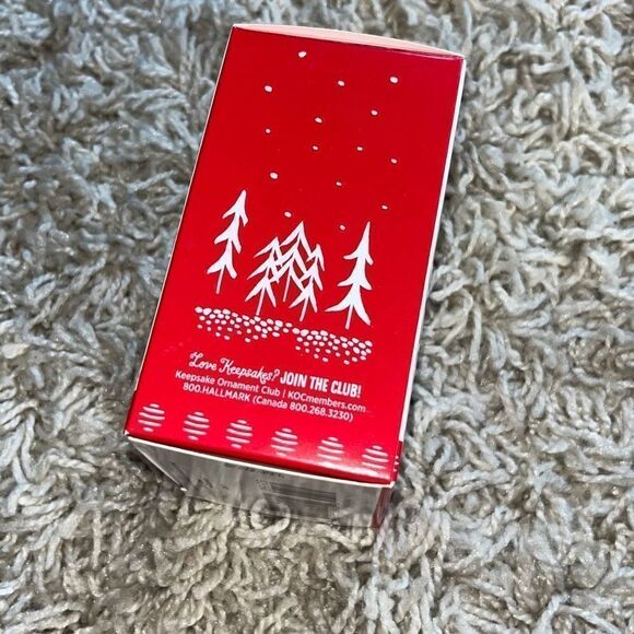 Hallmark Keepsake Ornament 2017 Disney Minnie Mouse Girl's Best Friend NIB - Picture 4 of 9